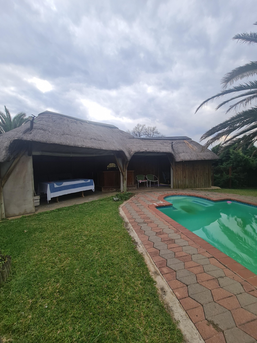 4 Bedroom Property for Sale in Vaalpark Free State